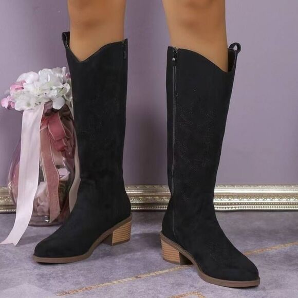 WOMEN'S FALL BOOTS Faux Suede Black Boots sz 5 [36] - Picture 6 of 6